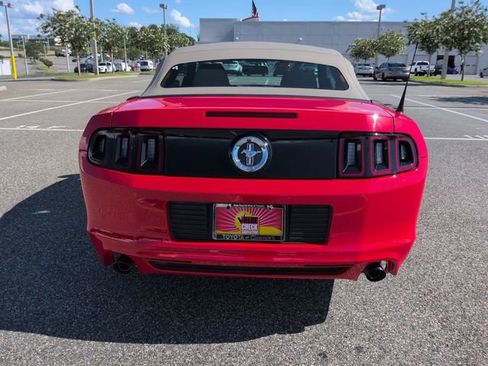 Used 2014 Ford Mustang Convertible w/ Equipment Group 102A RWD image 5