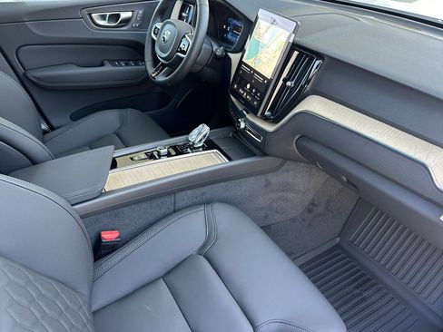 New 2026 Volvo XC60 B5 Plus w/ Climate Package AWD/4WD image 15