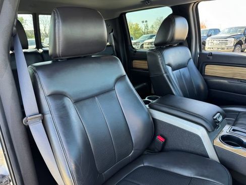 Used 2011 Ford F150 Lariat w/ Lariat Chrome Pkg image 18