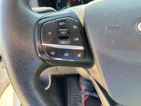 Used 2023 Ford Transit 350 XLT image 27