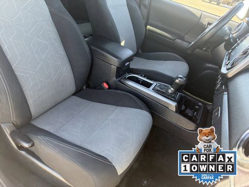 Used 2023 Toyota Tacoma TRD Off-Road w/ Technology Package image 11