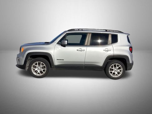 Used 2020 Jeep Renegade Latitude w/ Cold Weather Group image 2