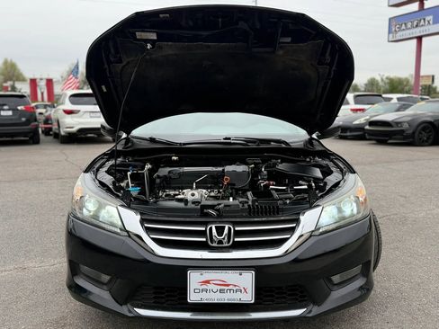 Used 2014 Honda Accord Sport image 14