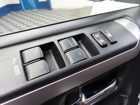 Used 2019 Toyota 4Runner Limited image 47