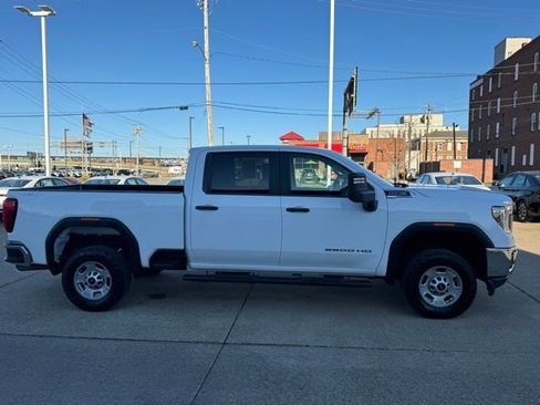 Used 2021 GMC Sierra 2500 Base w/ Convenience Package image 6