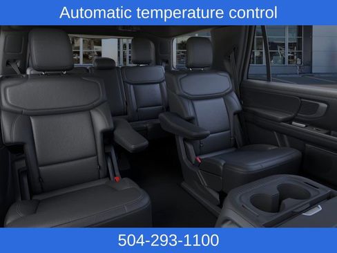 New 2025 Ford Expedition Platinum w/ Stealth Performance Package AWD/4WD image 13