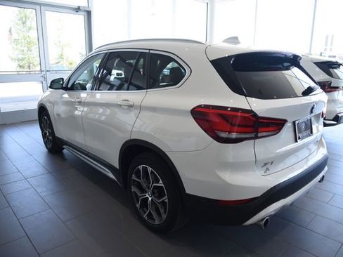 Certified 2022 BMW X1 xDrive28i w/ Premium Package image 2