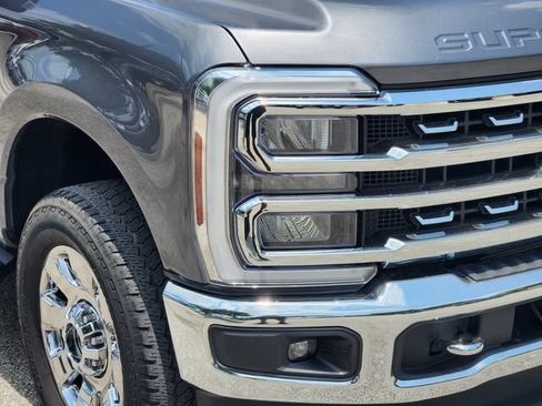 Used 2024 Ford F250 Lariat w/ Chrome Package AWD/4WD image 10