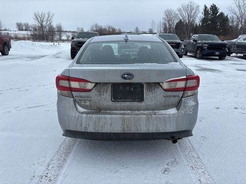 Used 2019 Subaru Impreza 2.0i Premium image 3