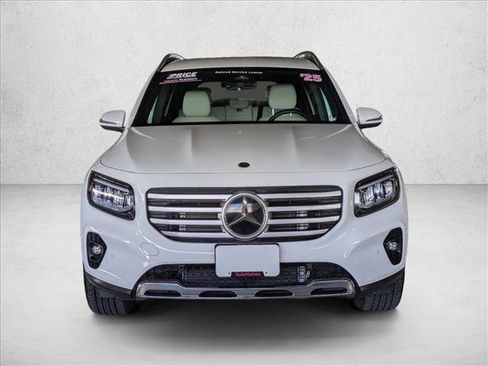 Certified 2025 Mercedes-Benz GLB 250 image 2