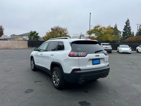 Used 2021 Jeep Cherokee Latitude Lux w/ Sun & Sound Group image 4