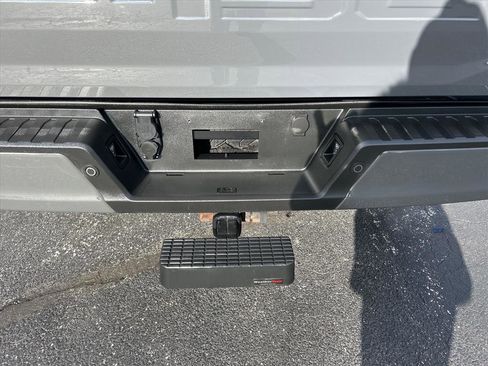 Used 2021 Ford F150 XLT w/ Equipment Group 302A High image 14