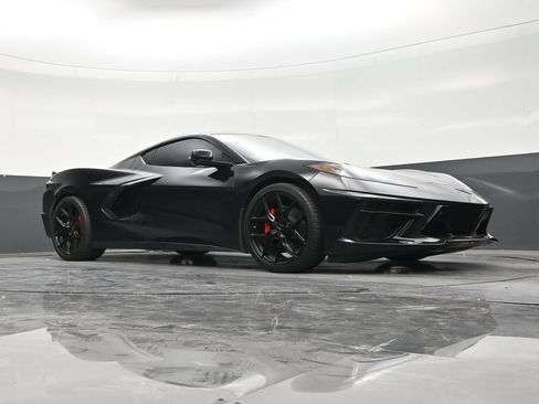 Used 2021 Chevrolet Corvette Stingray Preferred Cpe w/ 2LT RWD image 21