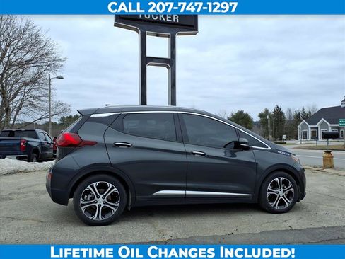 Used 2021 Chevrolet Bolt Premier w/ Infotainment Package image 5
