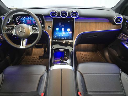 Certified 2026 Mercedes-Benz GLC 300 4MATIC image 17