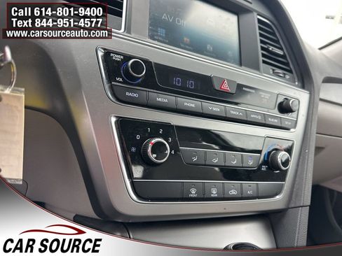 Used 2017 Hyundai Sonata SE image 21