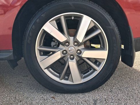 Used 2015 Nissan Pathfinder Platinum FWD image 28