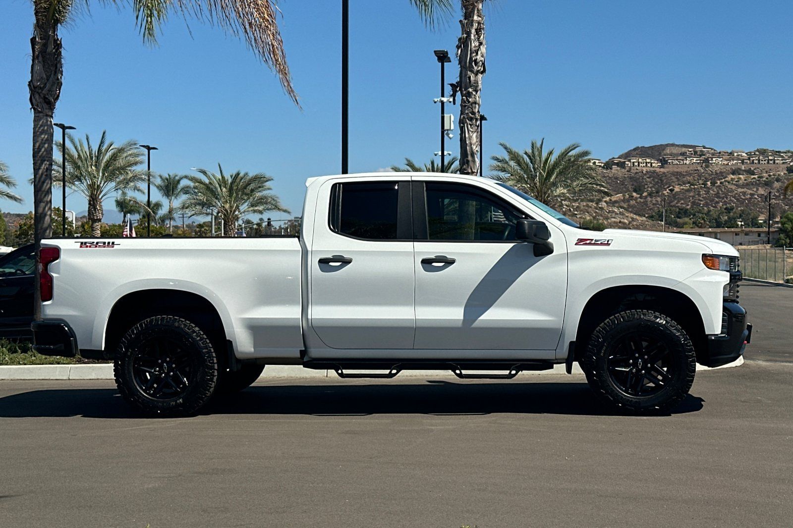 Used 2020 Chevrolet Silverado 1500 Custom Trail Boss w/ Custom Convenience Package AWD/4WD image 3