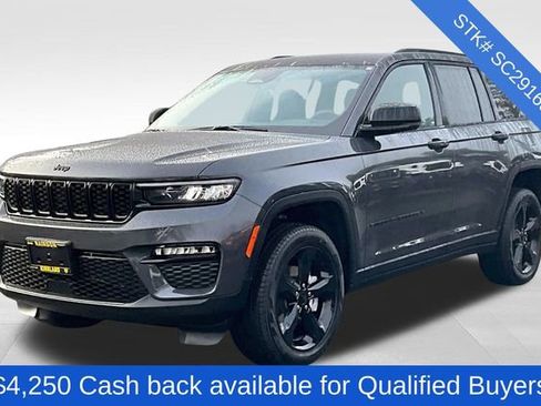 New 2025 Jeep Grand Cherokee Limited w/ Black Appearance Package image 2