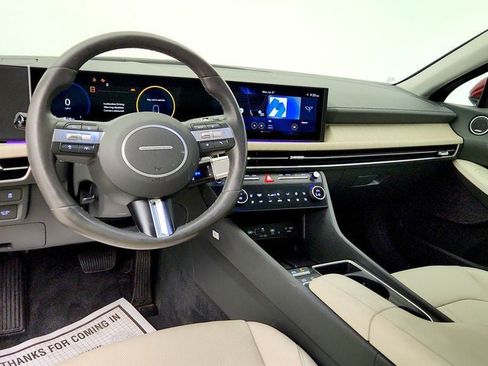 Used 2025 Hyundai Sonata Limited FWD image 13