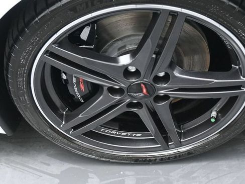 Used 2025 Chevrolet Corvette Stingray Preferred Conv w/ Z51 Performance Package RWD image 24