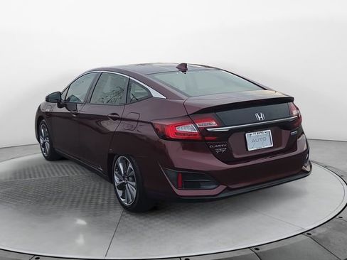 Used 2018 Honda Clarity Plug-In Hybrid image 3
