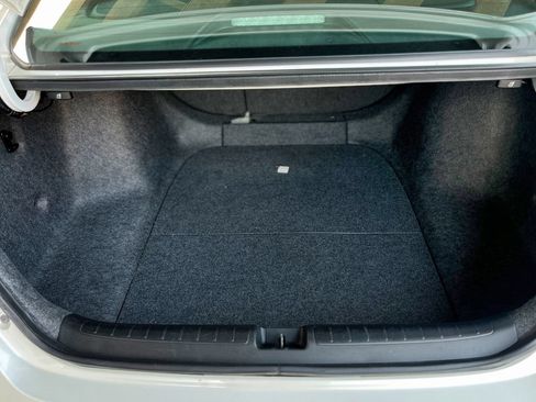 Used 2018 Honda Accord EX-L image 25