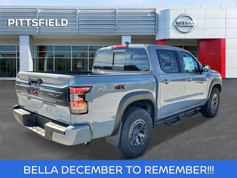 New 2025 Nissan Frontier PRO-4X image 3