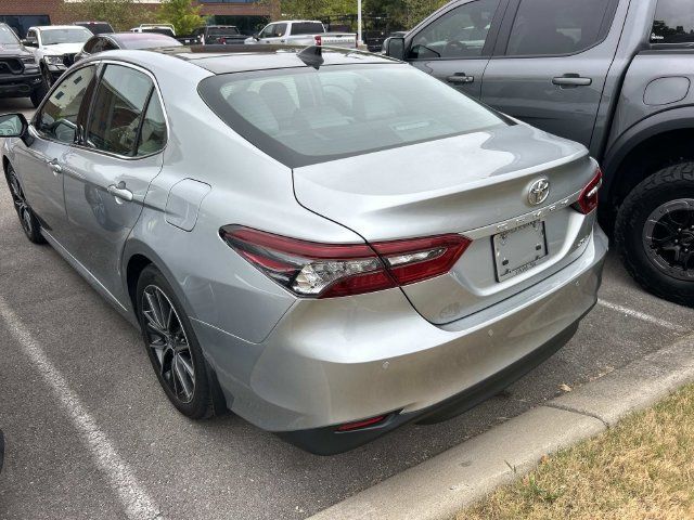 Used 2023 Toyota Camry XLE w/ Navigation Package FWD image 8