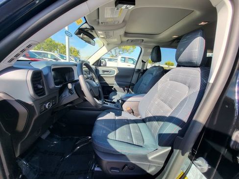 Used 2025 Ford Bronco Sport Heritage w/ Convenience Package AWD/4WD image 11