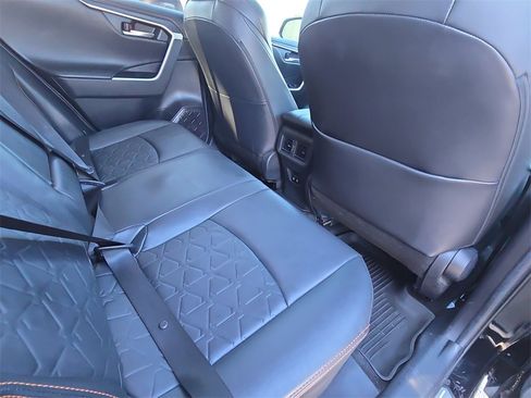 Used 2019 Toyota RAV4 Adventure image 11