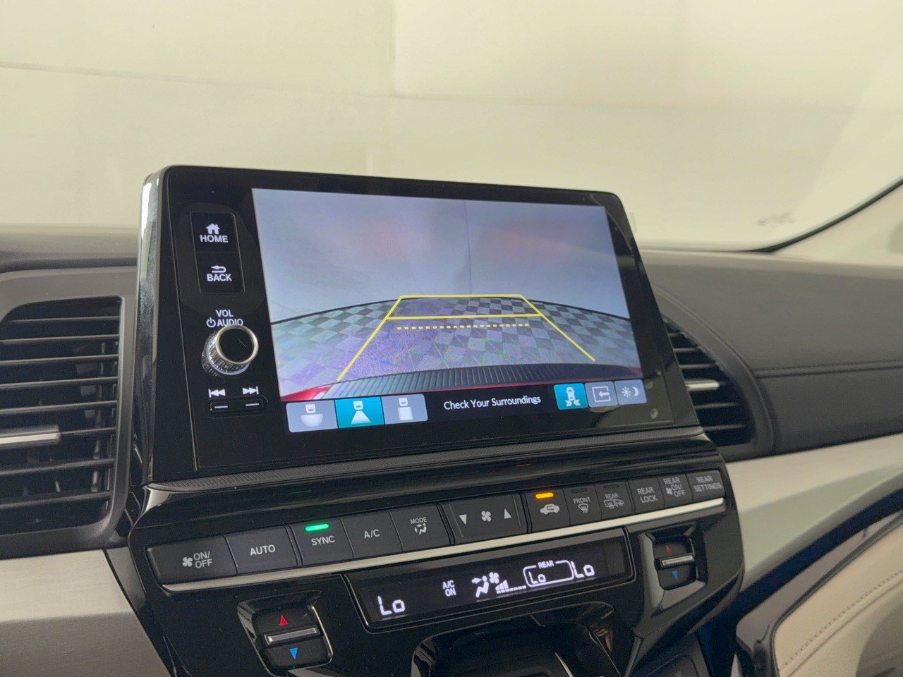 New 2027 Honda Odyssey Touring image 24