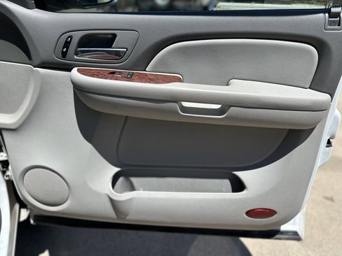Used 2007 Chevrolet Silverado 1500 LTZ w/ Safety Package image 15