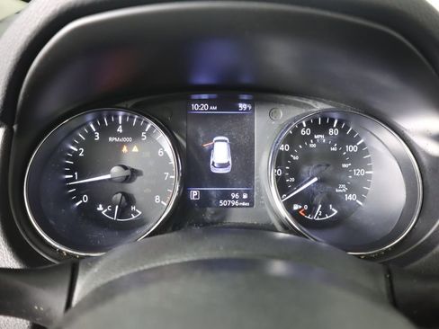 Certified 2018 Nissan Rogue SL w/ Premium Package image 15