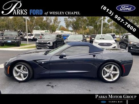 Used 2015 Chevrolet Corvette Stingray Convertible image 4