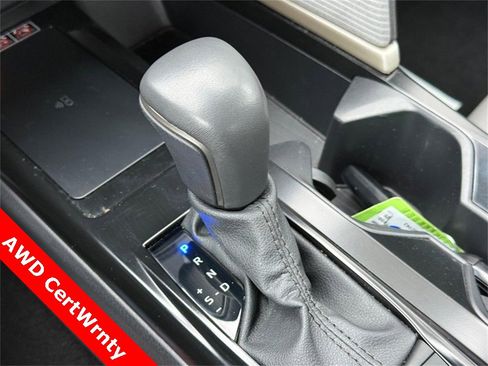Used 2025 Toyota Camry SE image 26