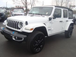 Used 2024 Jeep Wrangler Unlimited Sahara AWD/4WD video 1
