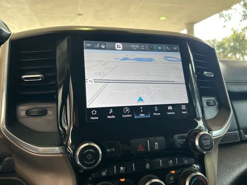 Used 2022 RAM 3500 Laramie w/ Max Tow Package image 10