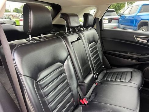 Used 2023 Ford Edge SEL AWD/4WD image 14