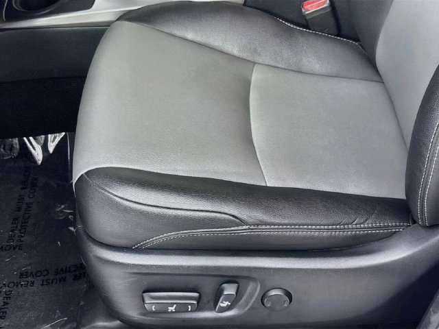 Used 2023 Toyota 4Runner SR5 Premium AWD/4WD image 18