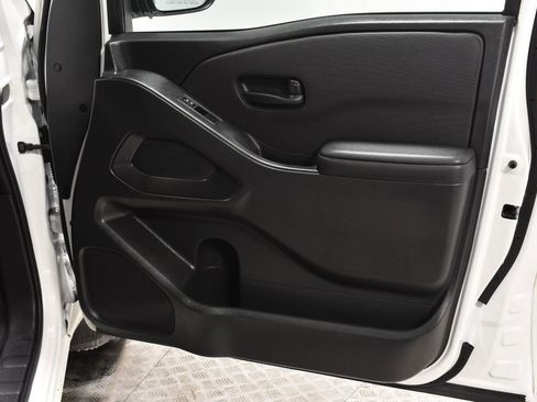 Used 2024 Nissan Frontier S w/ Technology Package image 33