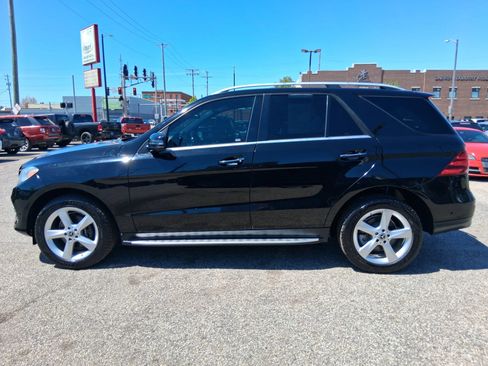 Used 2018 Mercedes-Benz GLE 350 w/ Premium 1 Package image 9