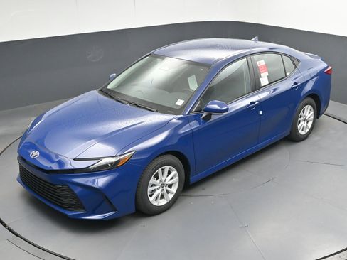 New 2026 Toyota Camry LE image 33