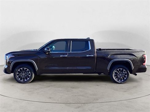 Used 2024 Toyota Tundra Limited image 2