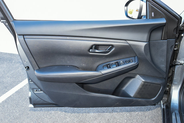 Used 2025 Nissan Sentra S FWD image 14
