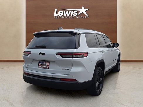 Used 2024 Jeep Grand Cherokee L Limited w/ Luxury Tech Group II image 4