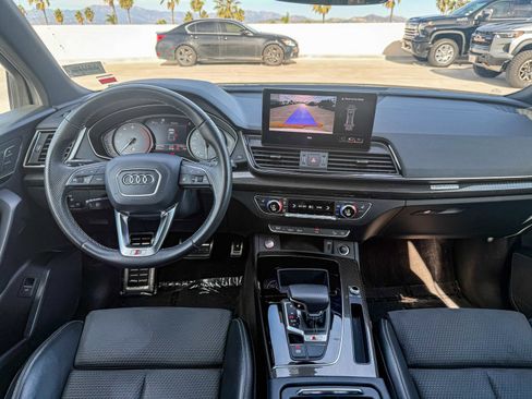 Used 2022 Audi SQ5 Premium w/ Convenience Package image 13