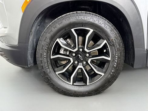 Used 2025 Chevrolet TrailBlazer ACTIV w/ Convenience Package FWD image 30