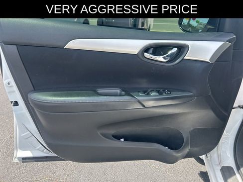 Used 2016 Nissan Sentra S FWD image 7