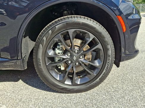 Certified 2024 Dodge Durango GT image 10